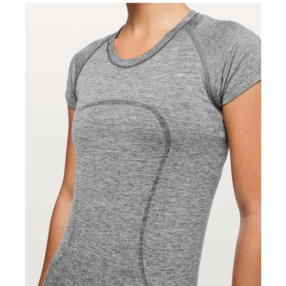 Lululemon Swiftly Tech Short Sleeve Crew *Sparkle